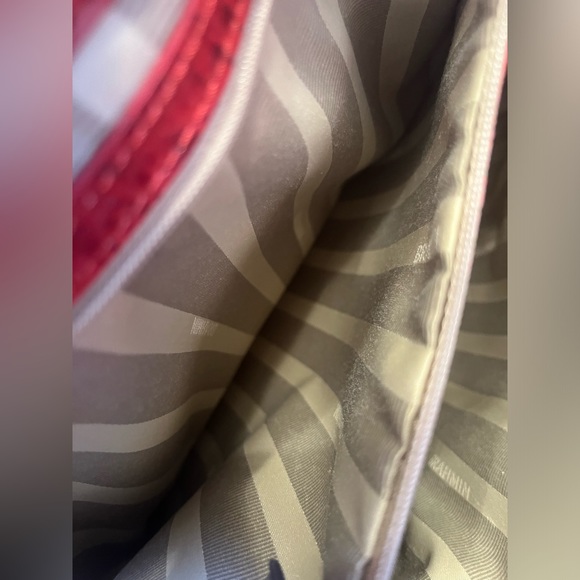 ***LAST CHANCE*** Brahmin HTF EUC Joan Tote in Scarlet Lusanne BAG ONLY!! - Picture 12 of 12